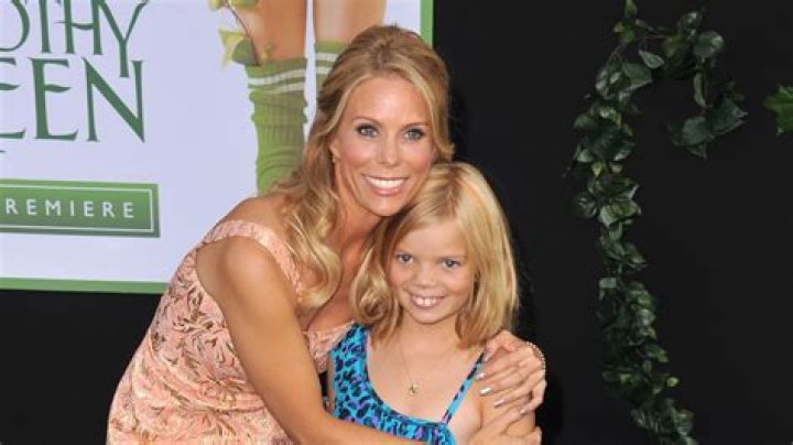 Cheryl Hines' Daughter Car Accident: A Deep Dive into the Incident and Its Aftermath