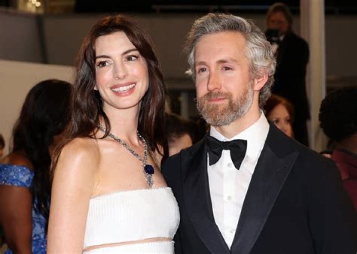 Does Anne Hathaway Have Any Biological Children? Unveiling Her Private Family Life