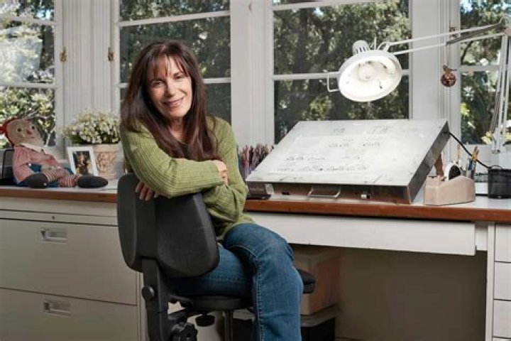Exploring Cathy White Age: A Look at the Enduring Comic Strip and Its Creator, Cathy Guisewite