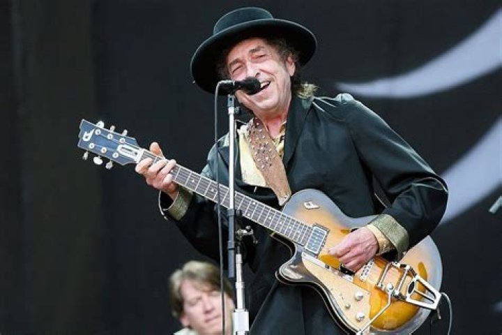 Who is Bob Dylan's Favorite Musician? Unraveling the Legend's Listening Habits